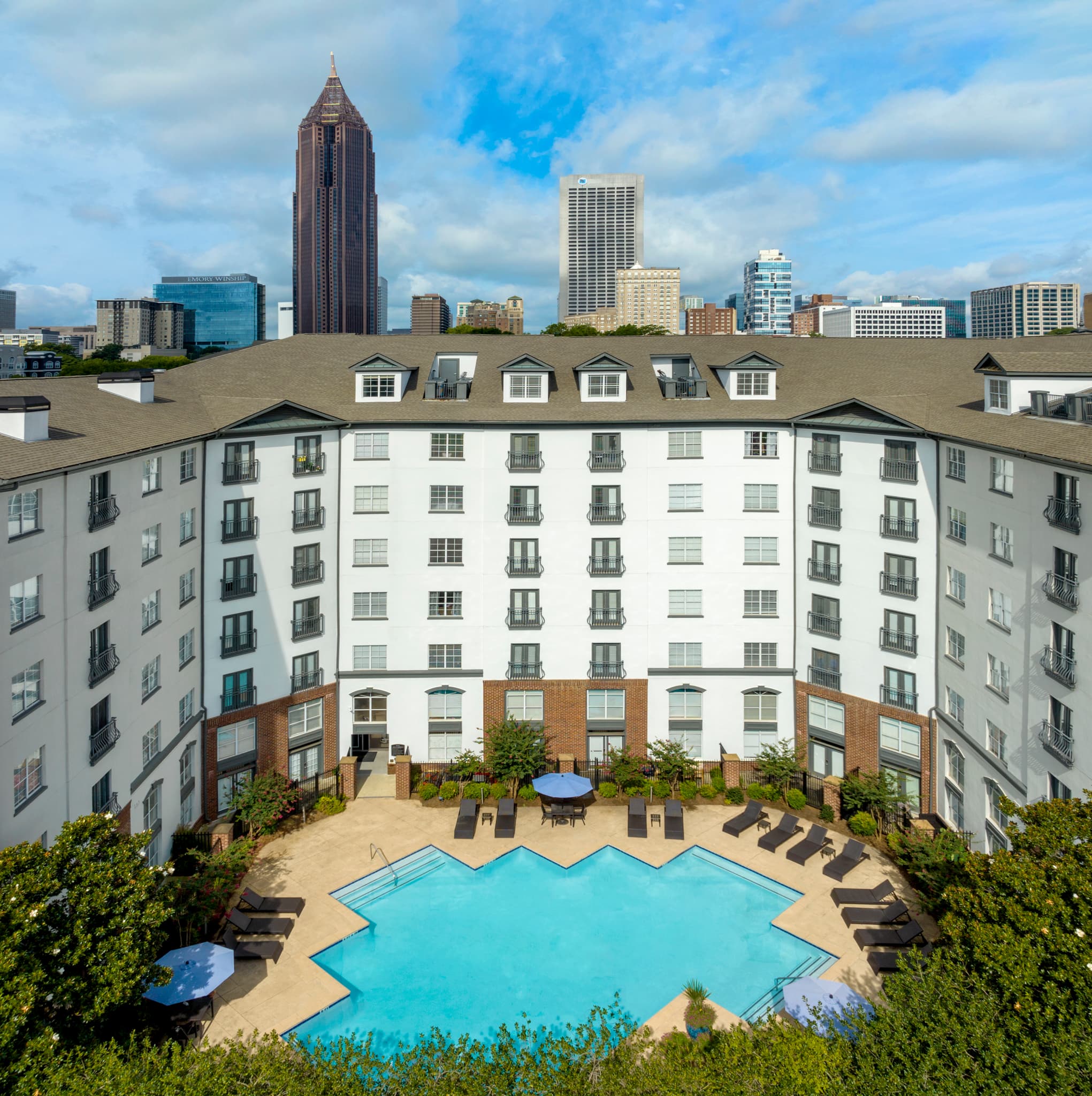 camden-midtown-atlanta-atlanta-ga-saltwater-pool-private-oasis